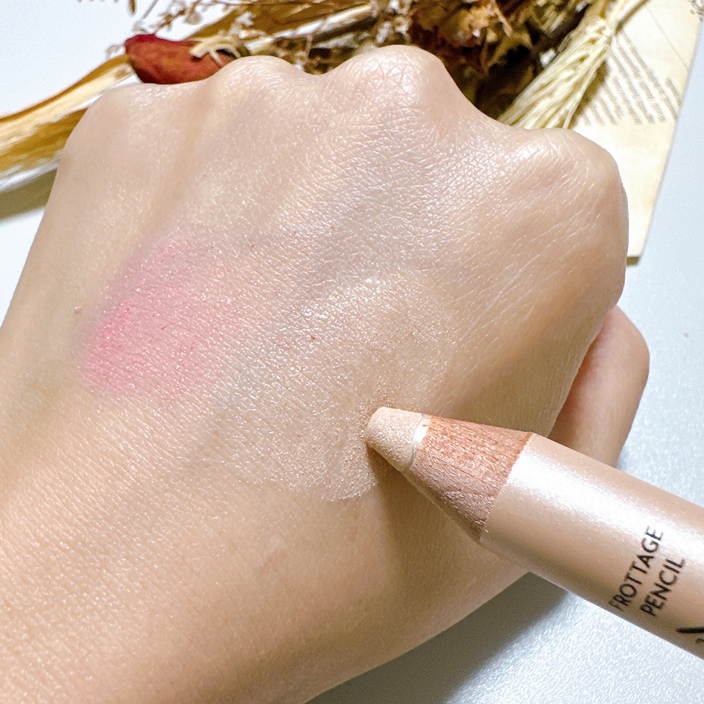 アートクラス フロッタージュペンシル/too cool for school/スティックアイシャドウを使ったクチコミ（3枚目）