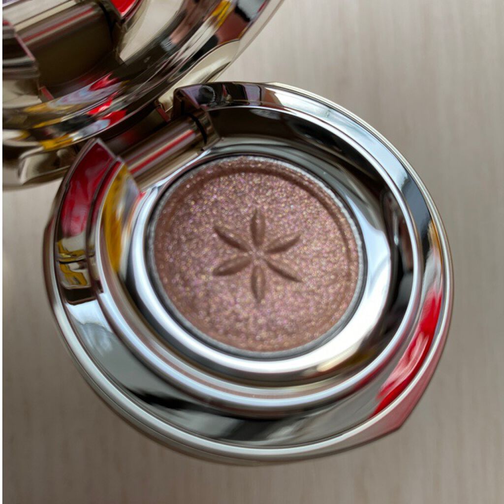 AQ アイシャドウ 11/DECORTÉ/単色アイシャドウを使ったクチコミ（2枚目）