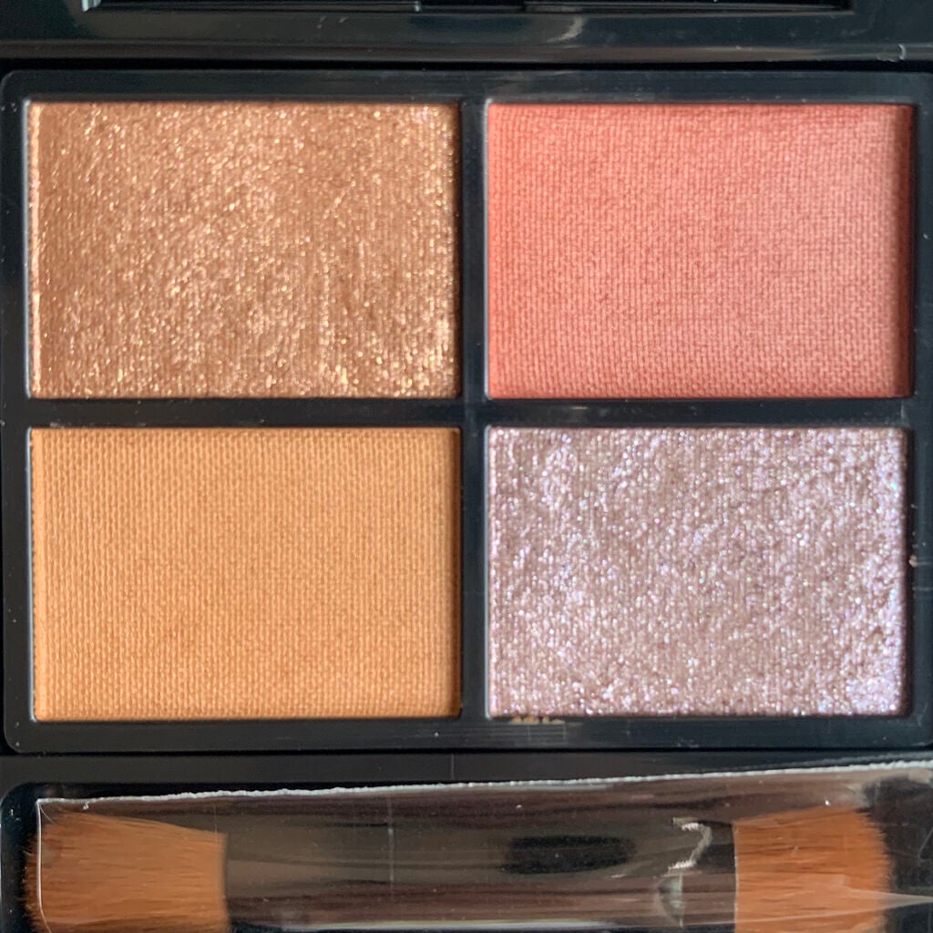 ミネラルクラッシィシャドー/エトヴォス/アイシャドウパレットを使ったクチコミ(2枚目)