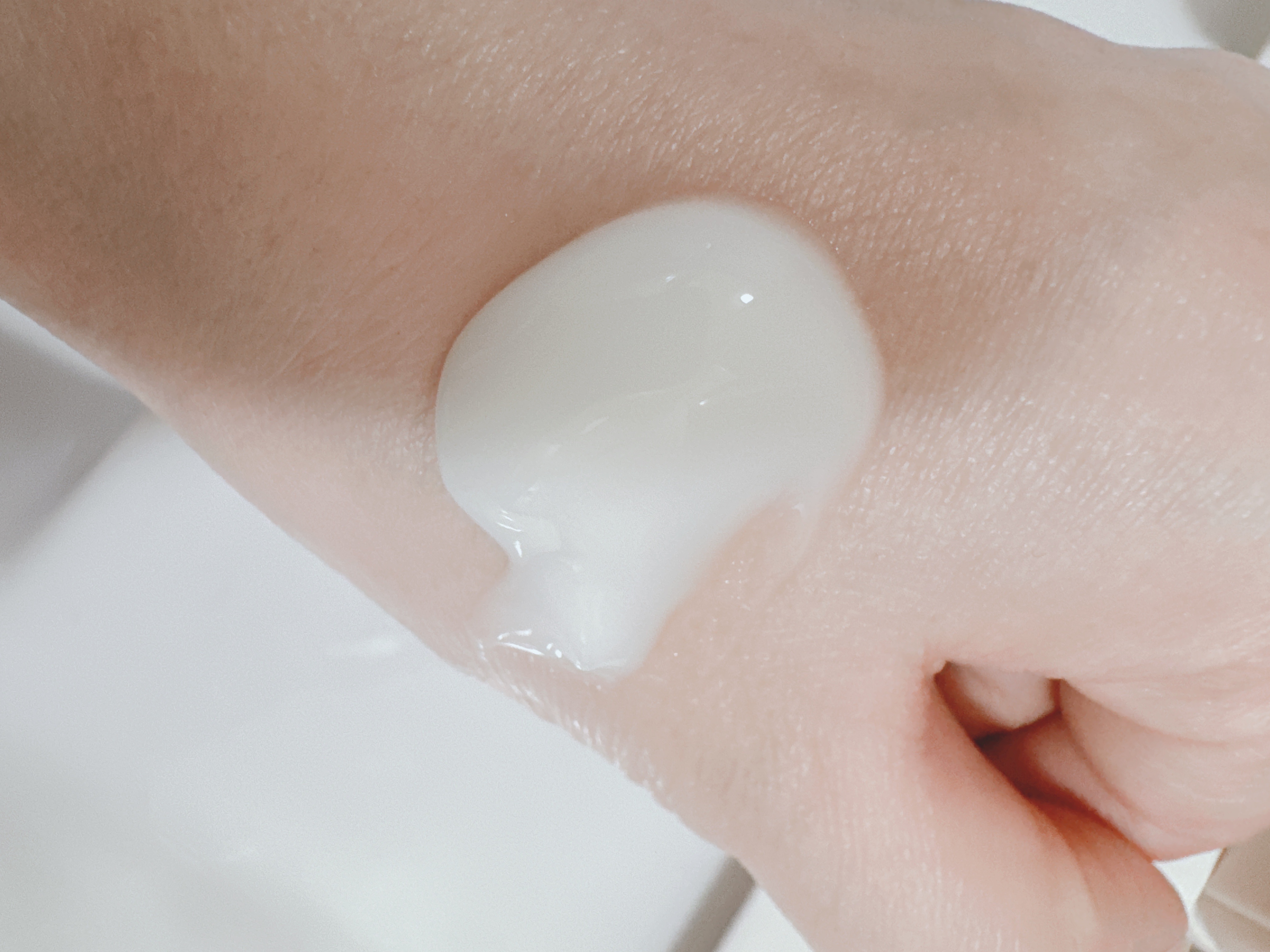 つやつやトーンアップUV/ボタニカルフォース/化粧下地を使ったクチコミ（2枚目）