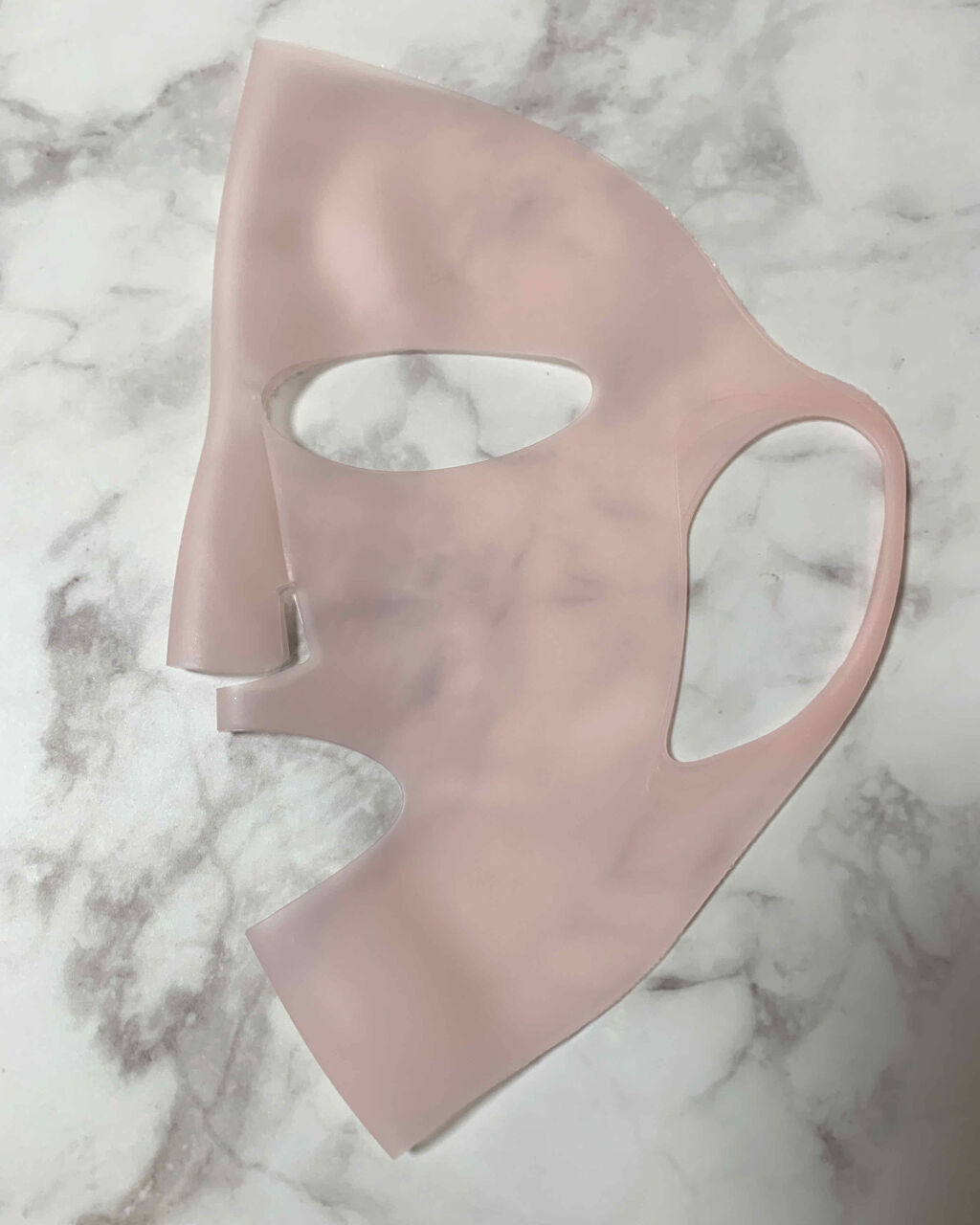 シリコーン潤マスク 3D/DAISO/その他スキンケアグッズを使ったクチコミ（2枚目）