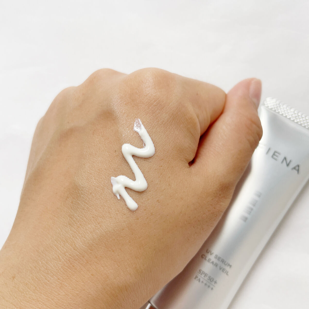 UVセラムクリアヴェール/FIENA/日焼け止めローションを使ったクチコミ（3枚目）