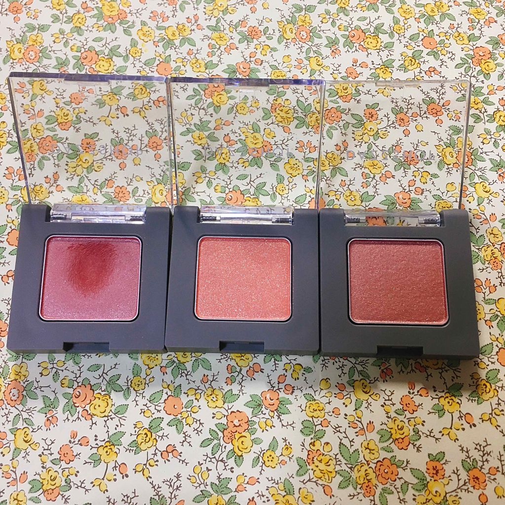 アリュールド シングル アイシャドウ 19 NEO PARADISE/DAZZSHOP/単色アイシャドウを使ったクチコミ（2枚目）