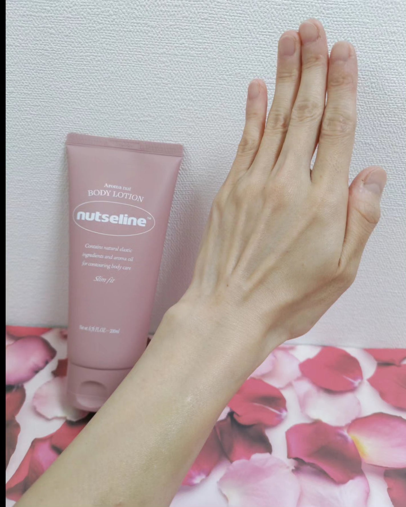 アロマナッツスリムフィットボディローション/nutseline/レッグ・フットケアを使ったクチコミ(3枚目)