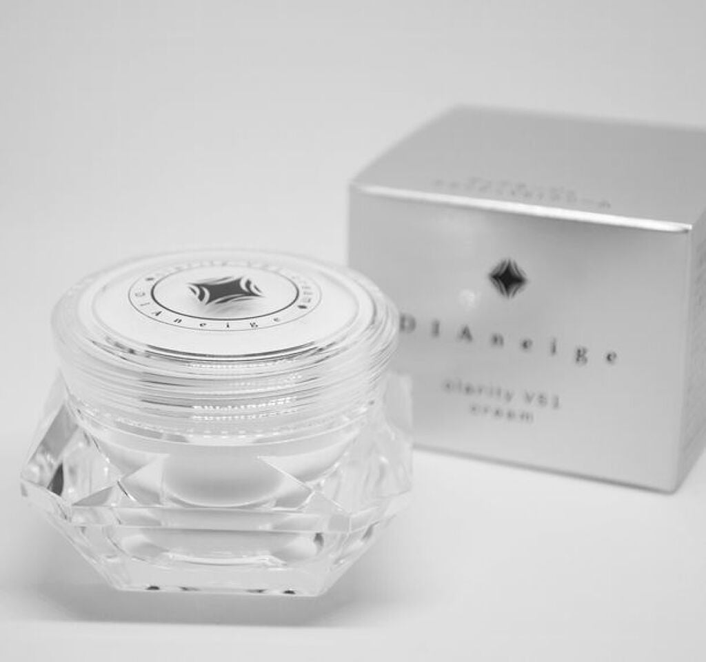 クラリティVS1クリーム DIAneige