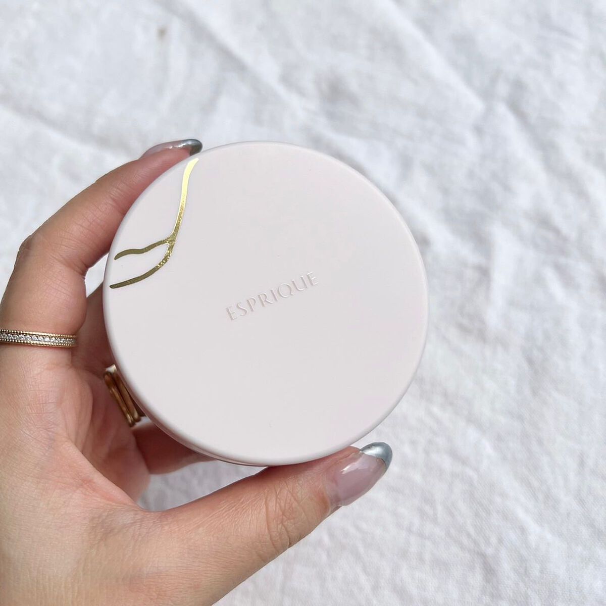 アクアリースキンウェア/ESPRIQUE/クッションファンデーションを使ったクチコミ(6枚目)