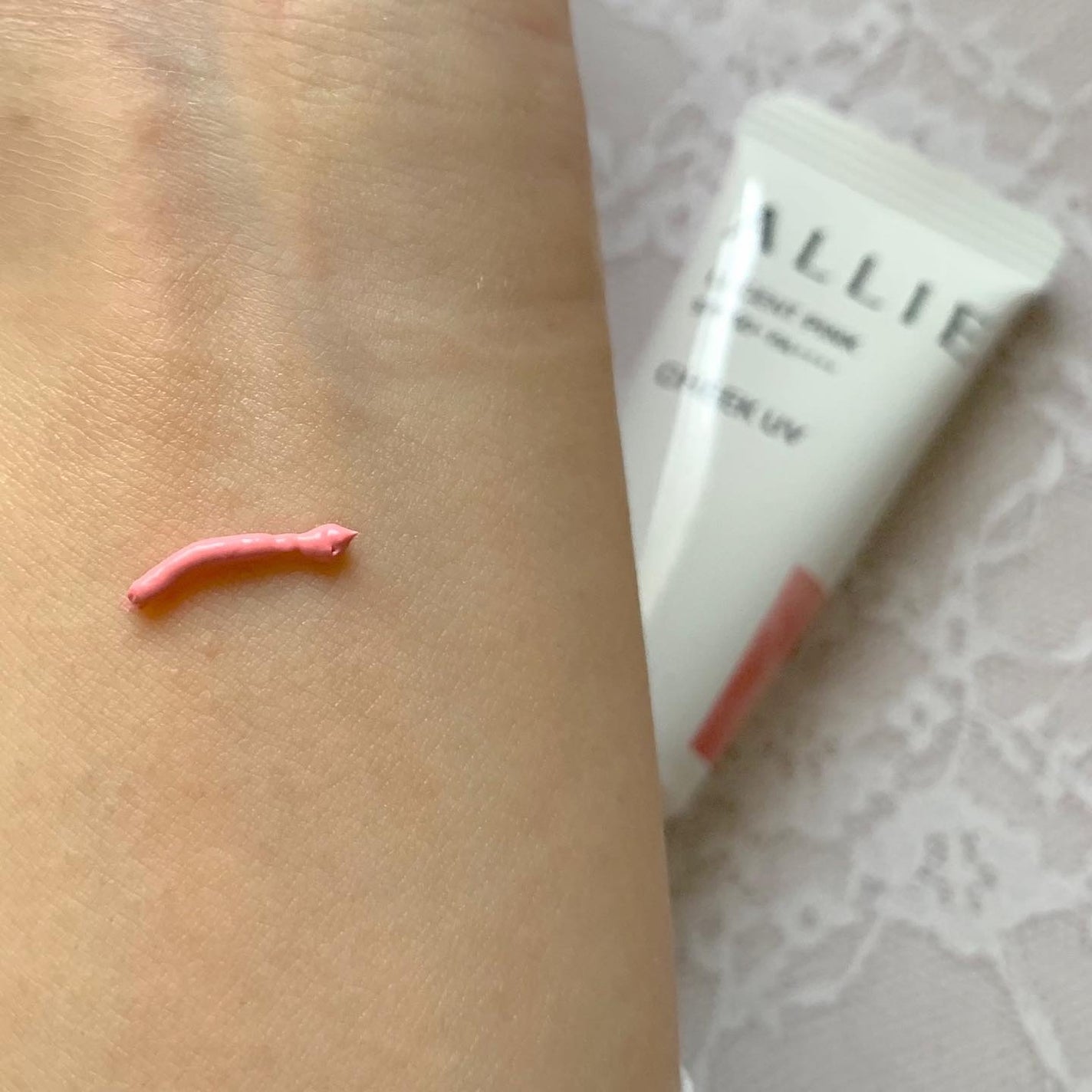 クロノビューティ カラーオンUV/アリィー/日焼け止めクリームを使ったクチコミ(2枚目)