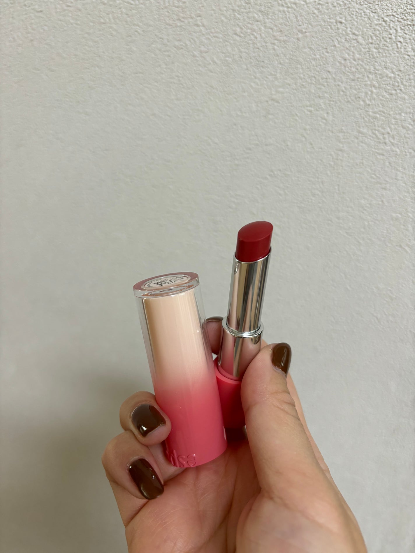 ノーウェアリップスティック バーミンググロー/espoir/口紅を使ったクチコミ(1枚目)