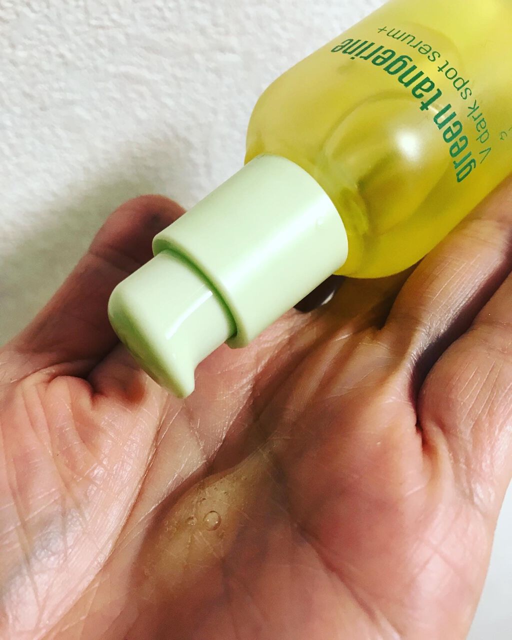 グリーンタンジェリン ビタC ダークスポットケアセラム/goodal/美容液を使ったクチコミ(2枚目)