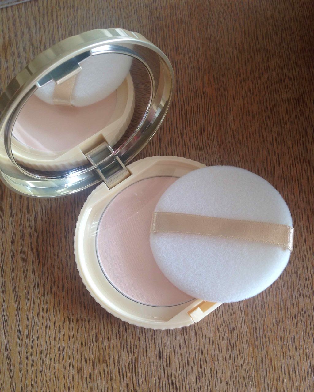 【旧品】マシュマロフィニッシュパウダー/キャンメイク/プレストパウダーを使ったクチコミ(2枚目)