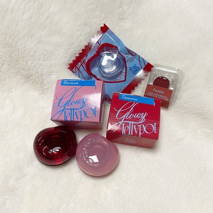 フィー リップアンドチーク グローイジェリーポット/fwee/リップグロスを使ったクチコミ(1枚目)