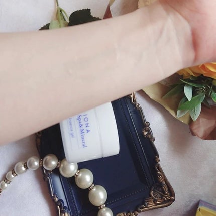 エッセンス ジェル/イオナ スパ&ミネラル/オールインワン化粧品を使ったクチコミ(5枚目)