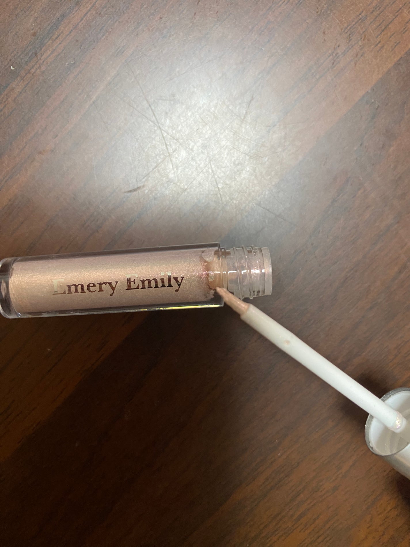 ドリーミー グリッターライナー/Emery Emily/グリッターを使ったクチコミ(1枚目)