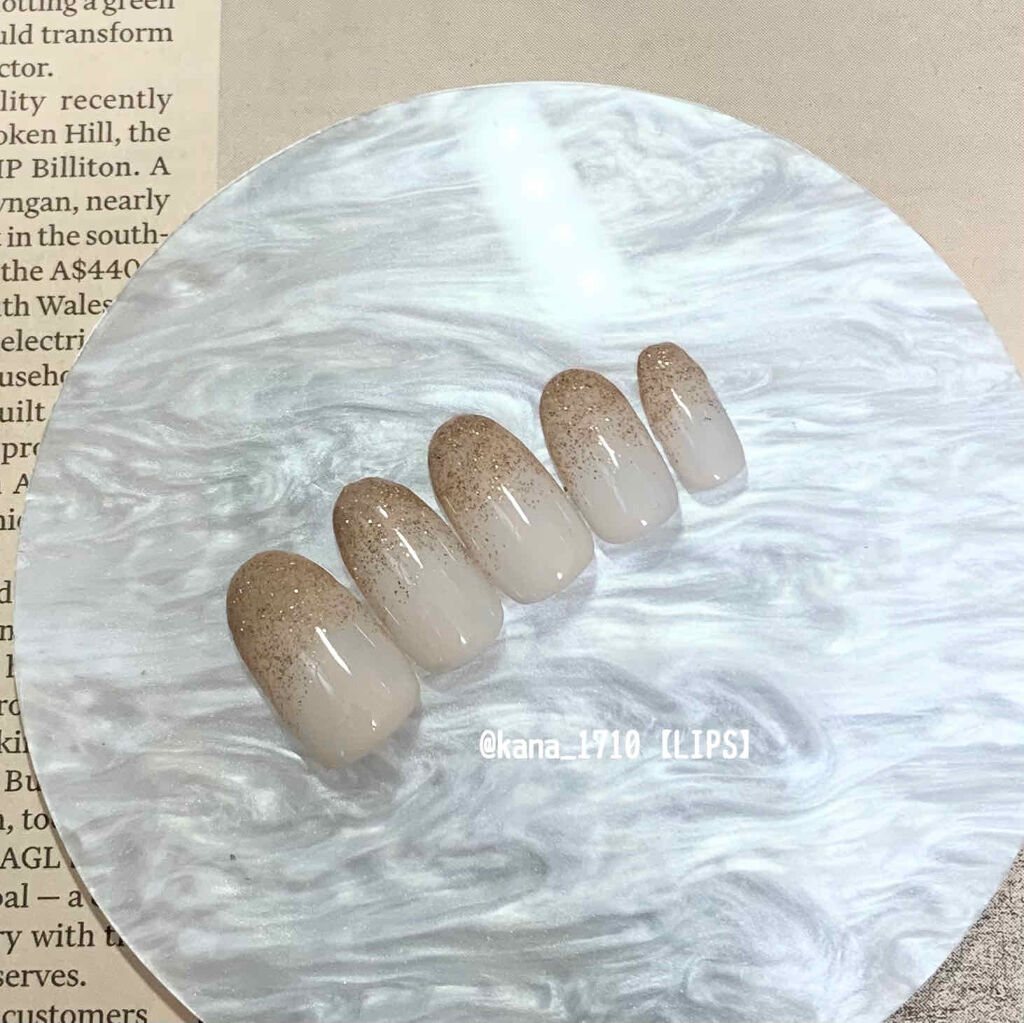 プチプラカラージェル/マニキュアを使ったクチコミ（1枚目）