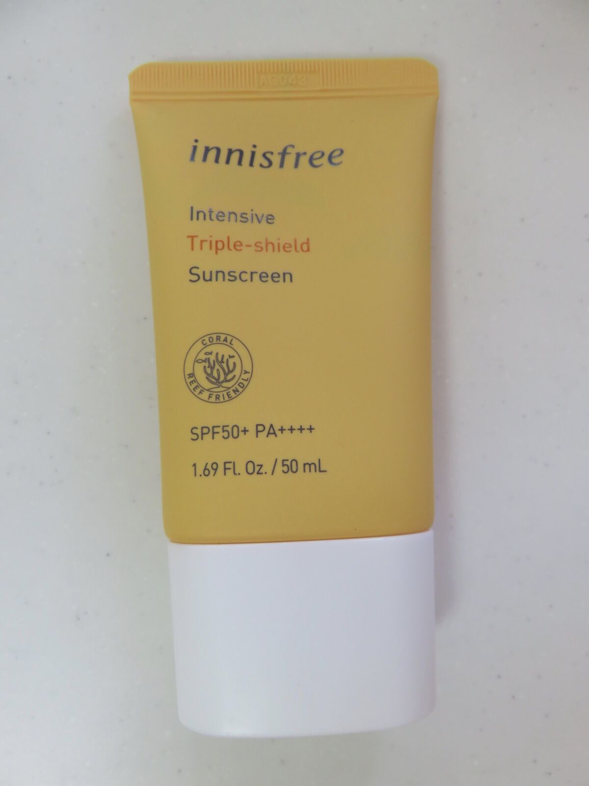 innisfree インテンシブ トリプルケア サンスクリーンのクチコミ「
オレンジのパッケージは中身白いかと思ってたら、ピンクベージュだった！リニューアルしたのかな？.....」（1枚目）