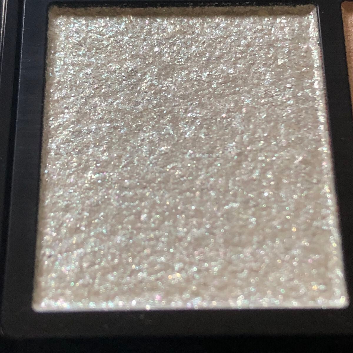 バランシングカラーパレット/KATE/アイシャドウパレットを使ったクチコミ(4枚目)