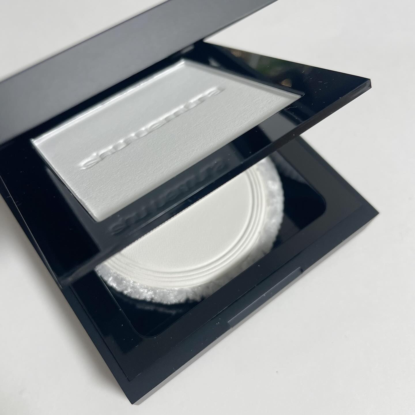 アンリミテッド washi ヴェール セッティング パウダー/shu uemura/プレストパウダーを使ったクチコミ（3枚目）