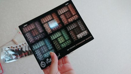 30COLORSEYESHADOWPALETTE/Dolly Angel/アイシャドウパレットを使ったクチコミ(1枚目)