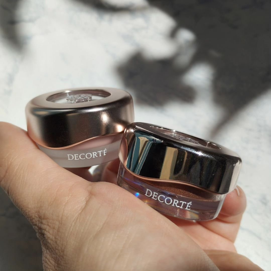 アイグロウジェム スキンシャドウ/DECORTÉ/ジェル・クリームアイシャドウを使ったクチコミ（1枚目）