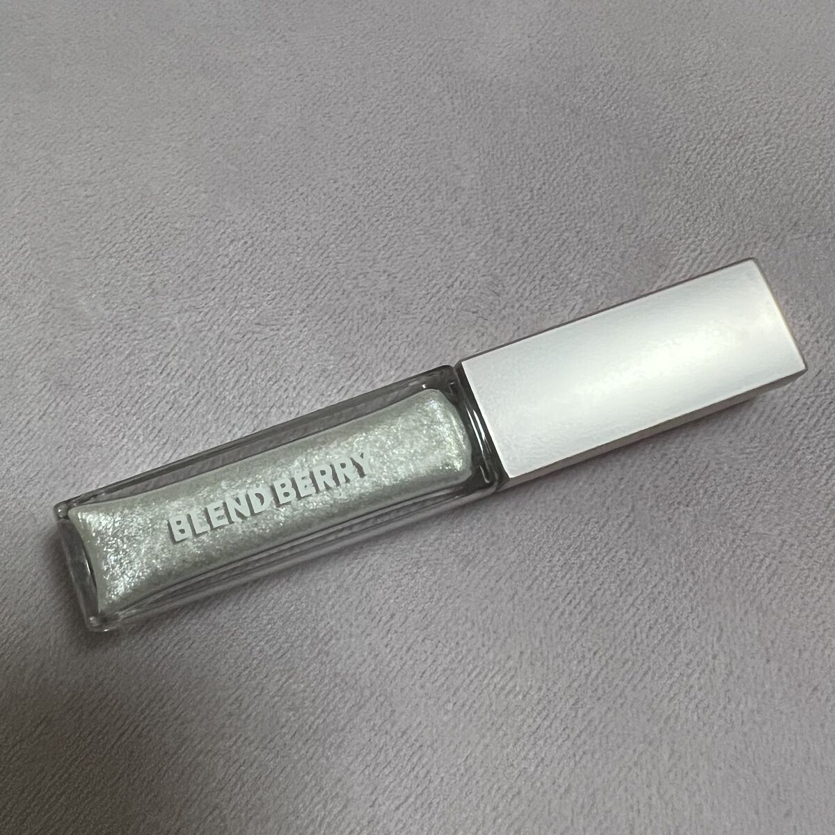 プリズムシャイングリッター 001 ホワイトベリーシャイン/BLEND BERRY/グリッターを使ったクチコミ（1枚目）