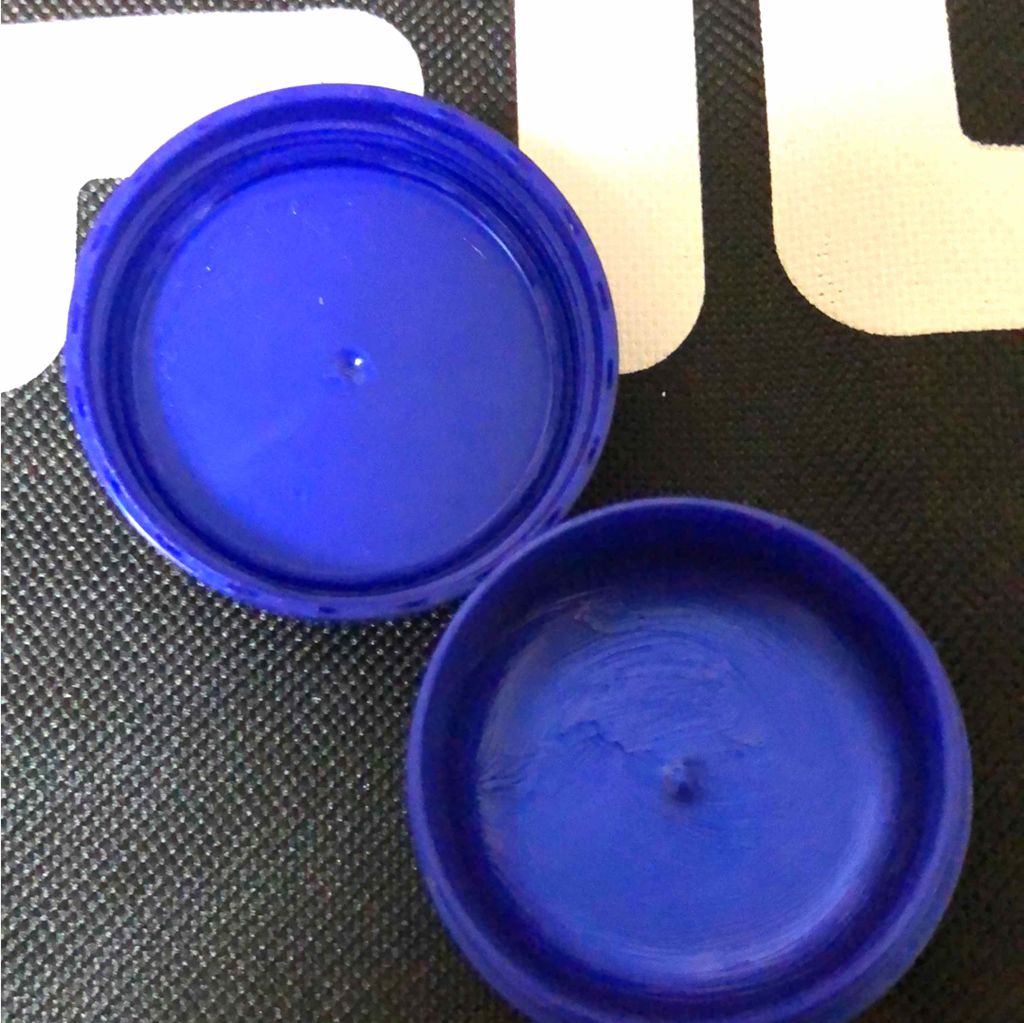 ニベア クリームケア リップバーム バニラ&レモンの香り/ニベア/リップケアを使ったクチコミ(2枚目)