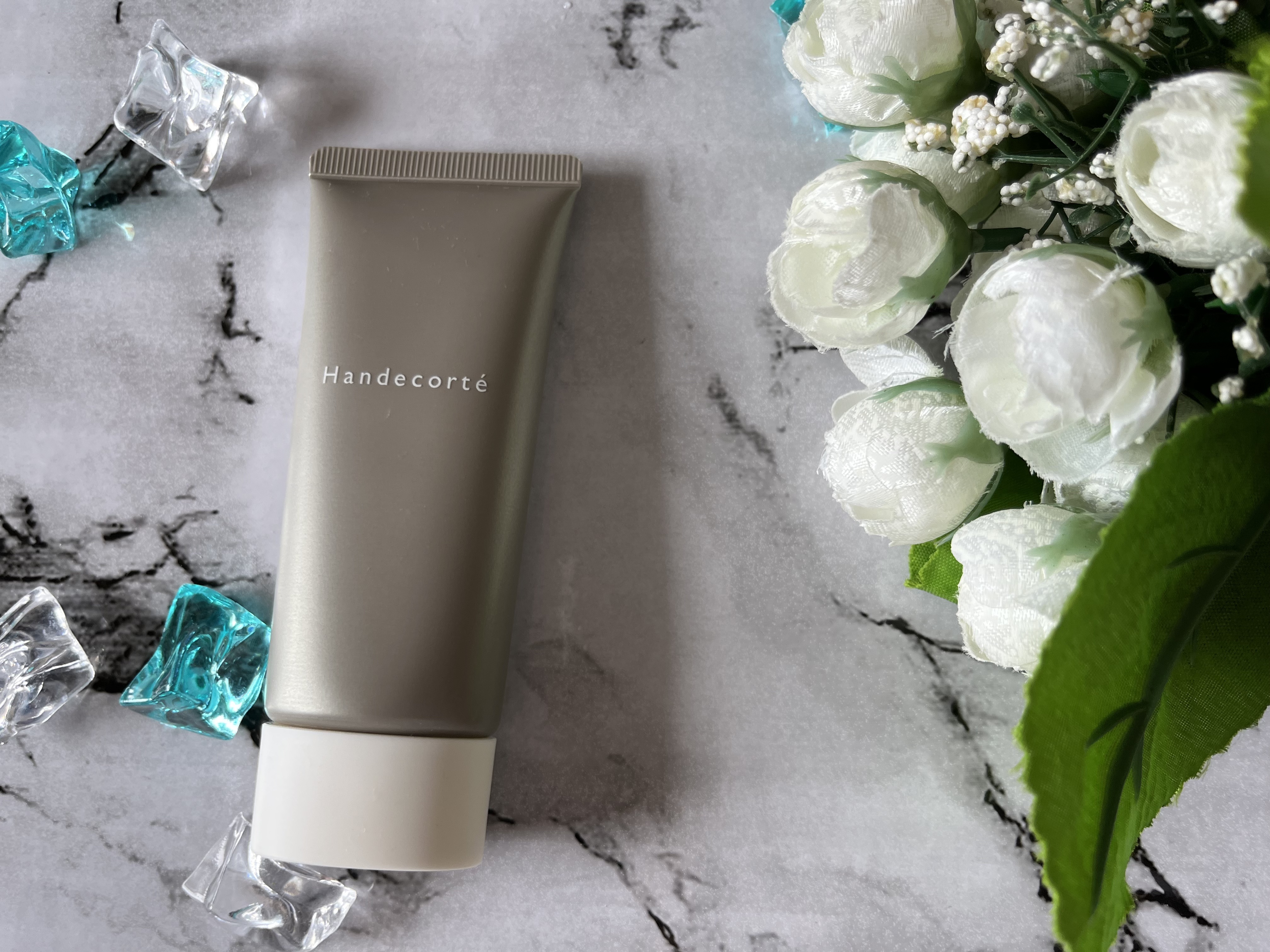 ハンデコルテ/キユートピア/ネック・デコルテケアを使ったクチコミ（1枚目）