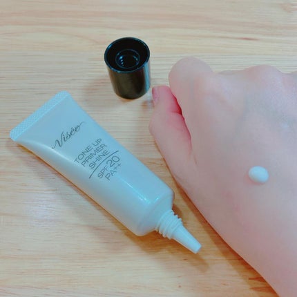 トーンアップ プライマー シャイン/Visée/化粧下地を使ったクチコミ(2枚目)