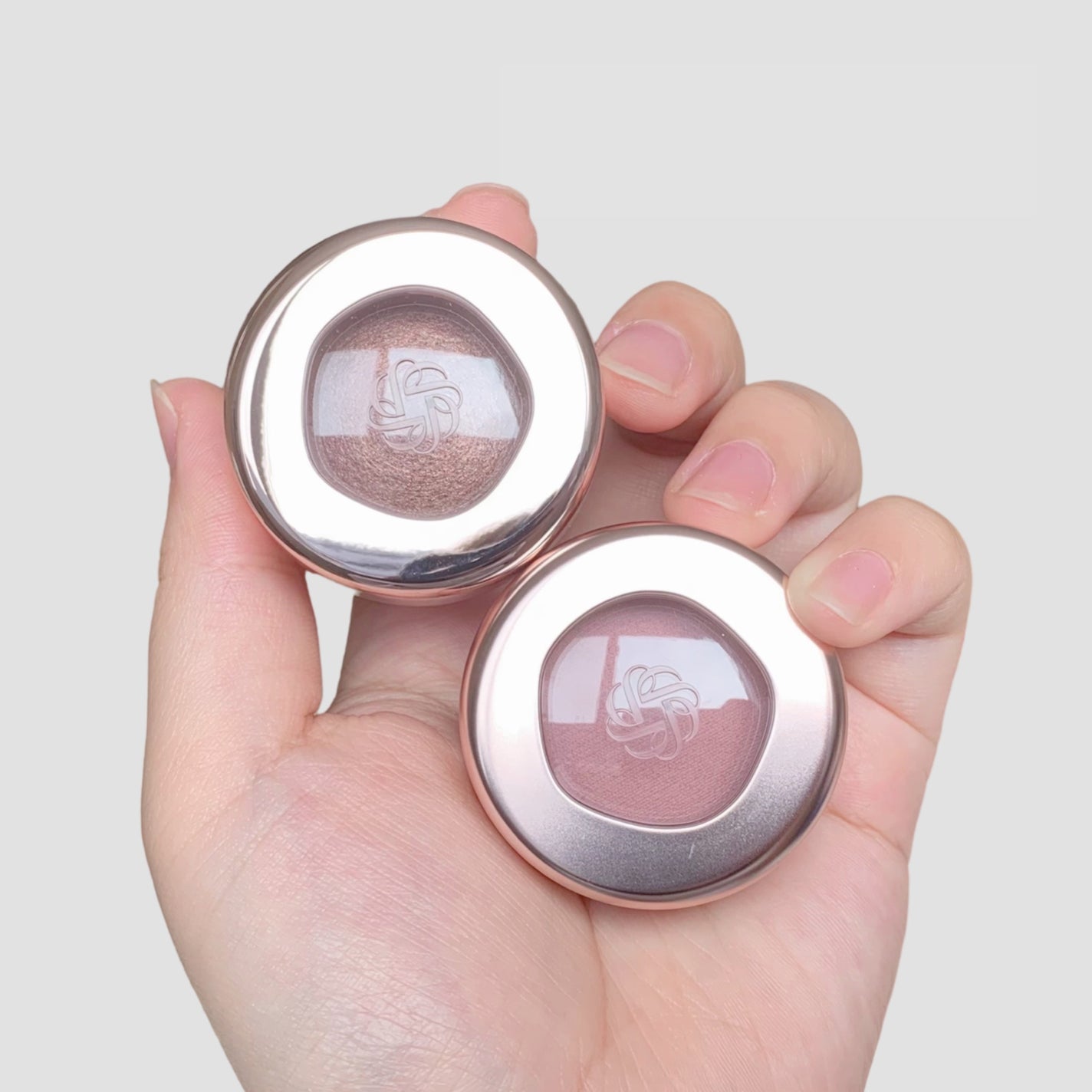 アイグロウジェム スキンシャドウ/DECORTÉ/ジェル・クリームアイシャドウを使ったクチコミ(3枚目)