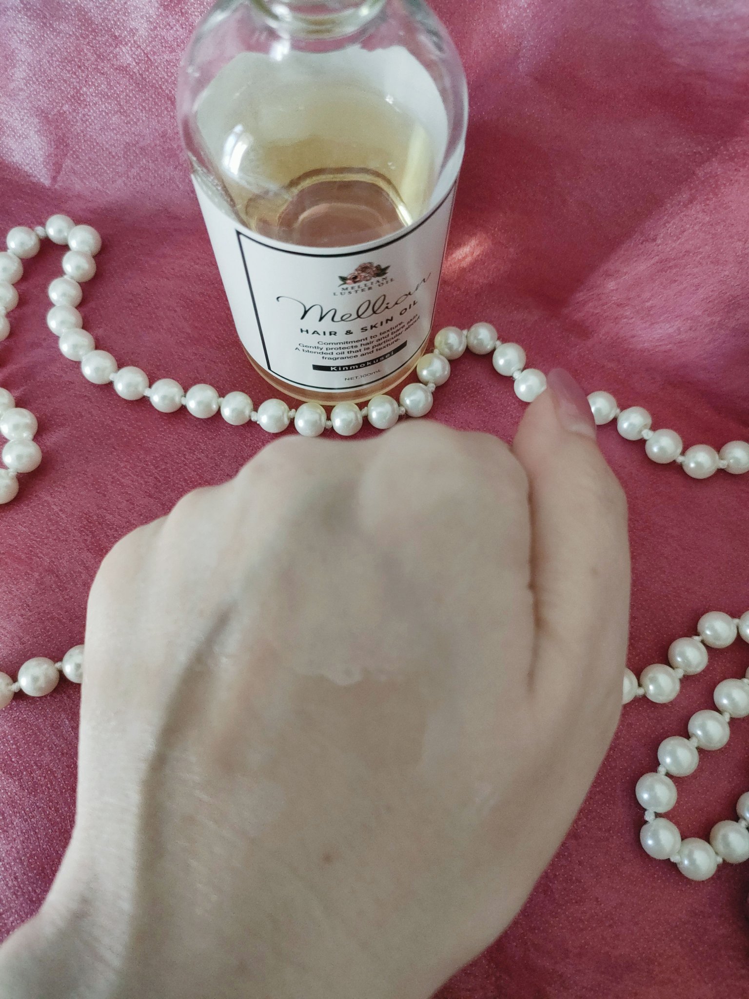 黒ばら本舗　ｍｅｌｌｉａｎ　ラスターオイル/黒ばら本舗/ボディオイルを使ったクチコミ（2枚目）