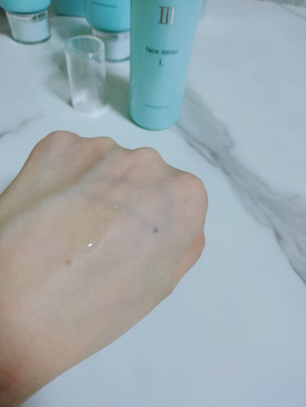 Ⅲ フェイスローション L/NOV/化粧水を使ったクチコミ(9枚目)