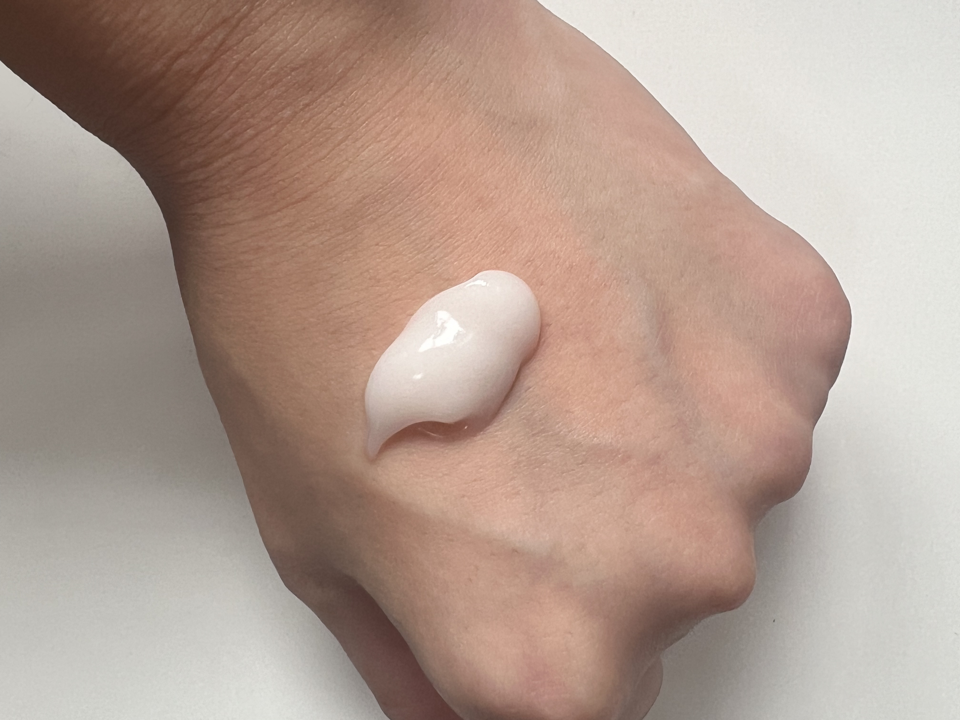 恋するおしり　ヒップケアボディローション/ペリカン石鹸/ボディローションを使ったクチコミ（2枚目）