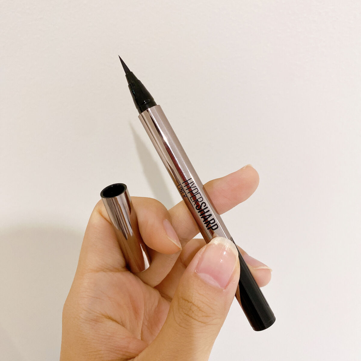 ハイパーシャープ ライナー R BK-3 アッシュアンブラック/MAYBELLINE NEW YORK/リキッドアイライナーを使ったクチコミ（3枚目）