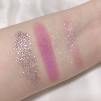 アイランドアドベンチャー4アイシャドウ/HEXZE(ヘックスゼ)/アイシャドウパレットを使ったクチコミ(3枚目)