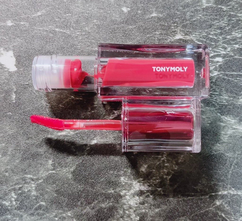 ゲットイットティント ウォーターフルバター/TONYMOLY/リップティントを使ったクチコミ(2枚目)