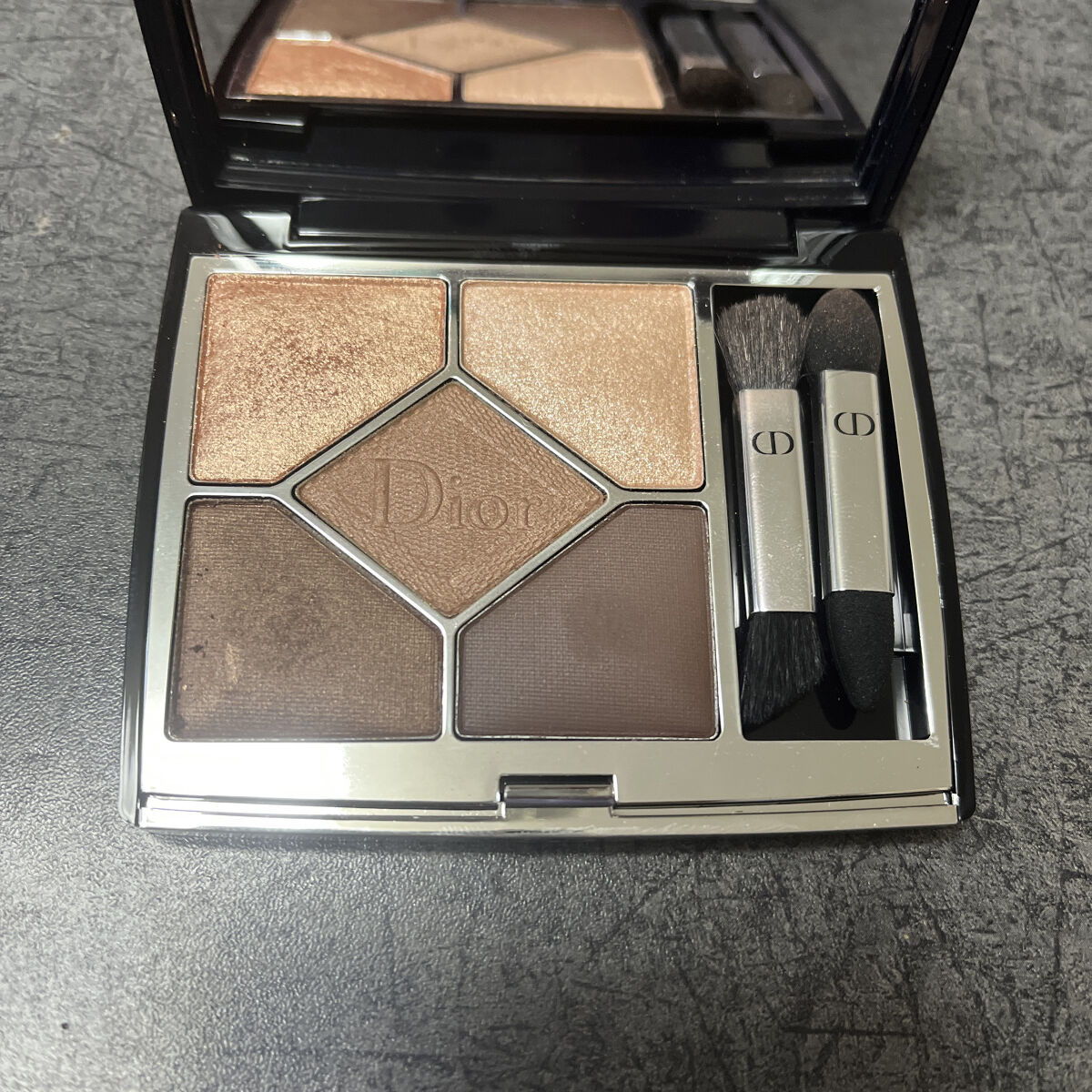 【旧】サンク クルール クチュール/Dior/アイシャドウパレットを使ったクチコミ（2枚目）