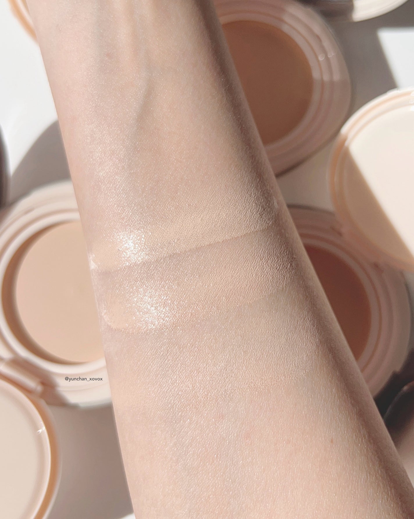 ウォーターグロウコーティングバーム/wakemake/クリーム・エマルジョンファンデーションを使ったクチコミ(4枚目)