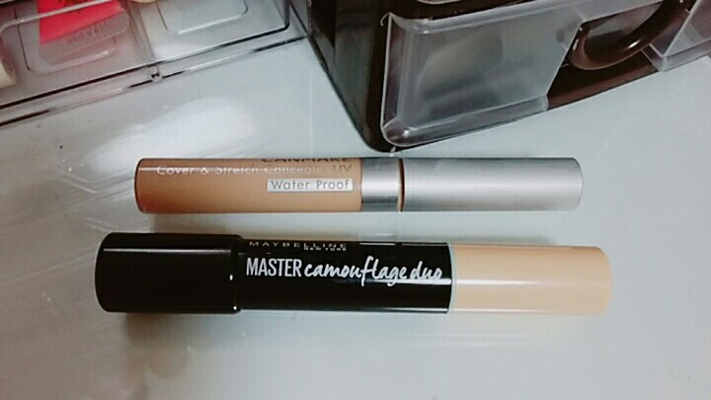 カバー＆ストレッチコンシーラー UV 01 ライトベージュ/キャンメイク/リキッドコンシーラーを使ったクチコミ（1枚目）