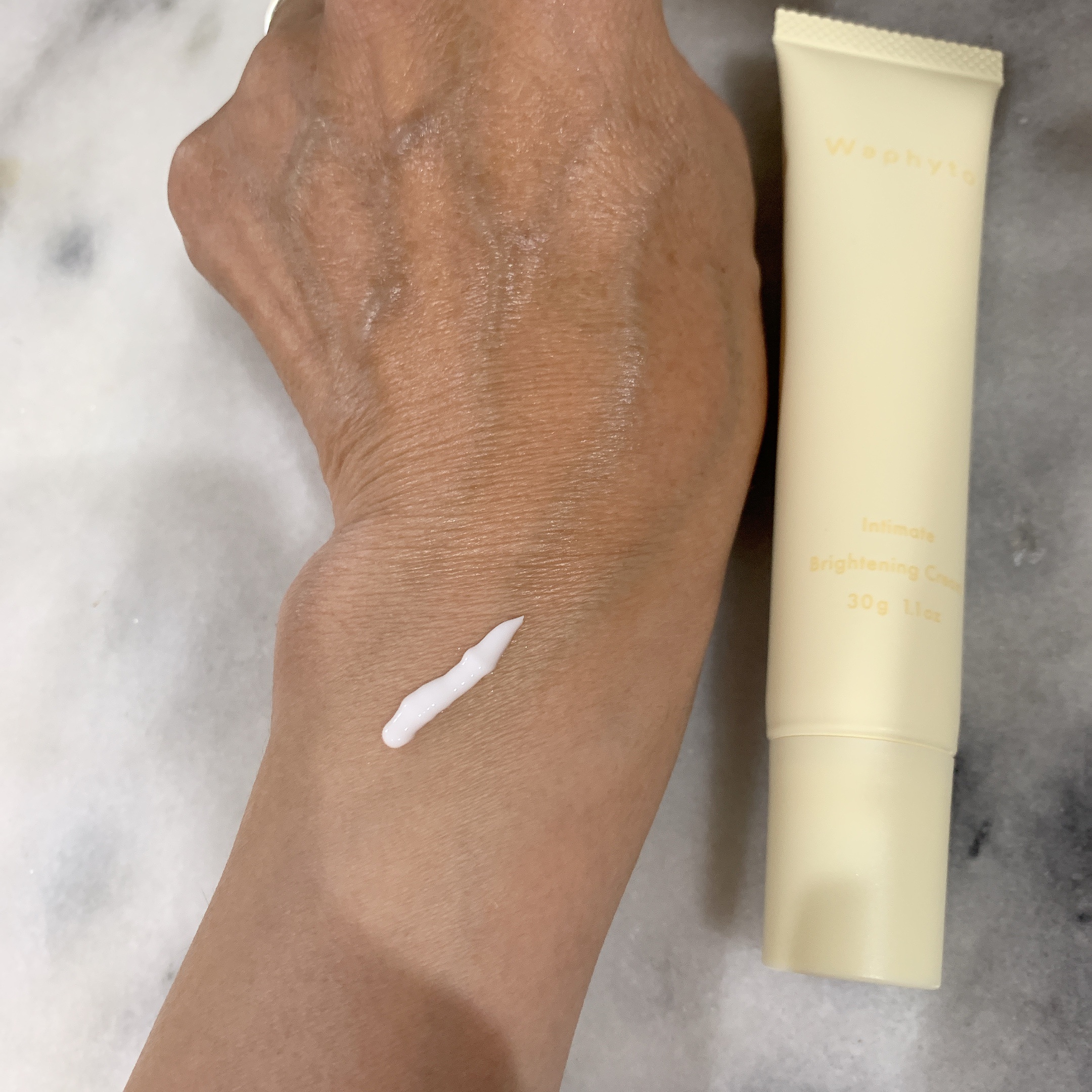 インティメイト ブライトニングクリーム/Waphyto/デリケートゾーンケアを使ったクチコミ（2枚目）