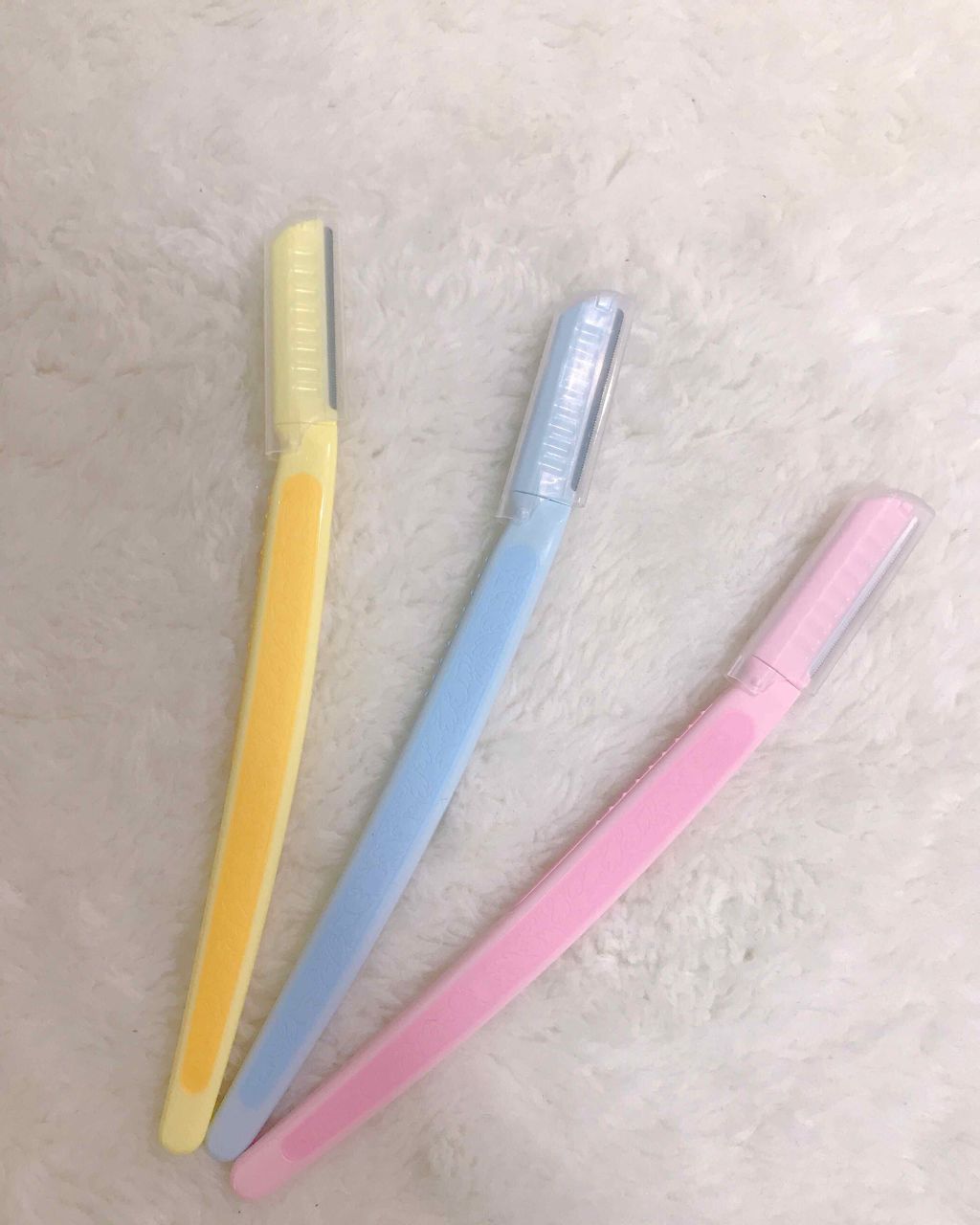 プリティー 敏感肌用フェイスL 3本入/貝印/シェーバーを使ったクチコミ(2枚目)