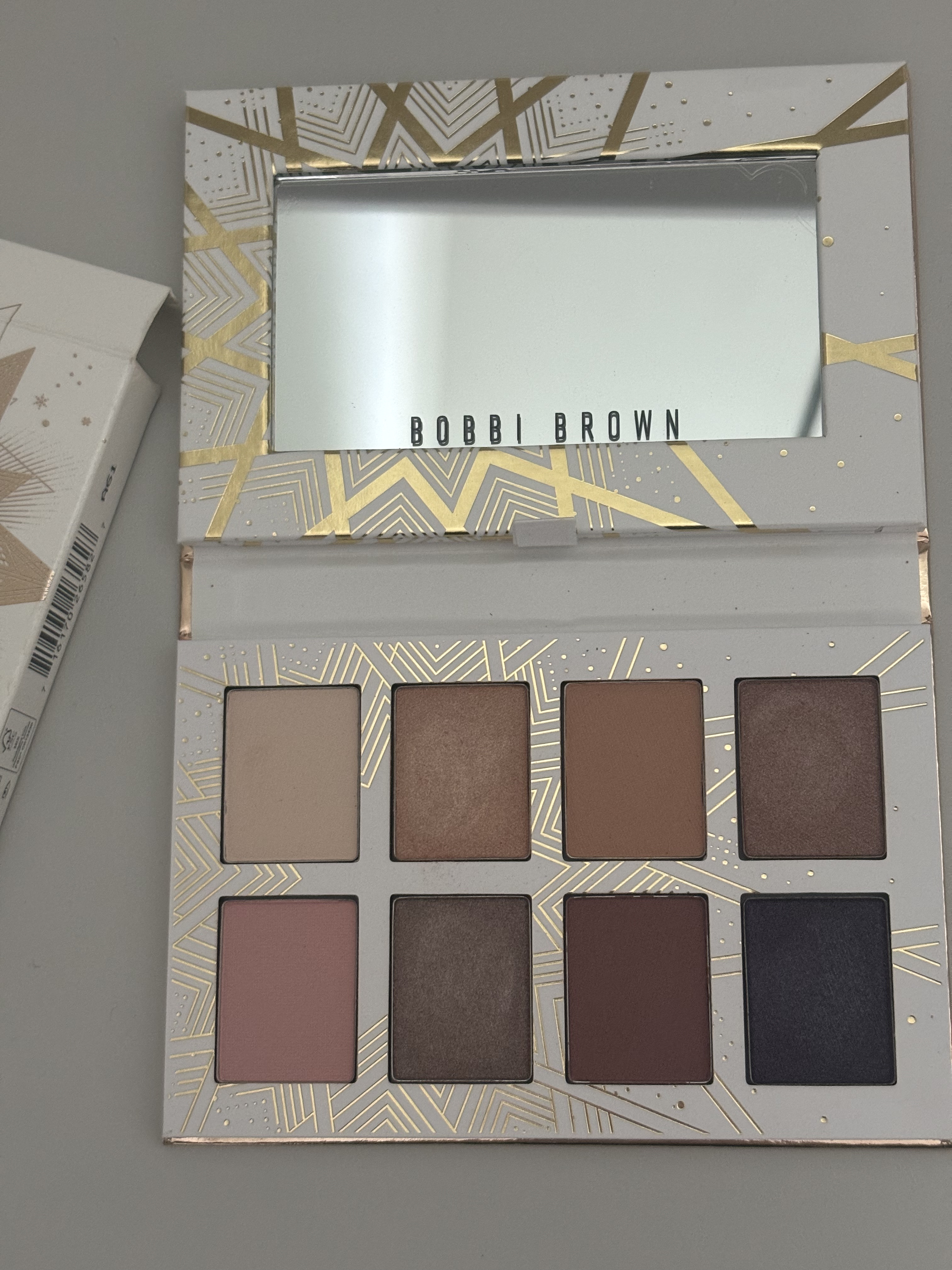 BOBBI BROWN リュクス プレシャス メタルズ アイシャドウ パレットのクチコミ「👑👑👑👑👑👑👑👑👑👑👑👑👑👑👑👑

BOBBI BROWN
リュクス プレシャス メタルズ ア.....」（2枚目）