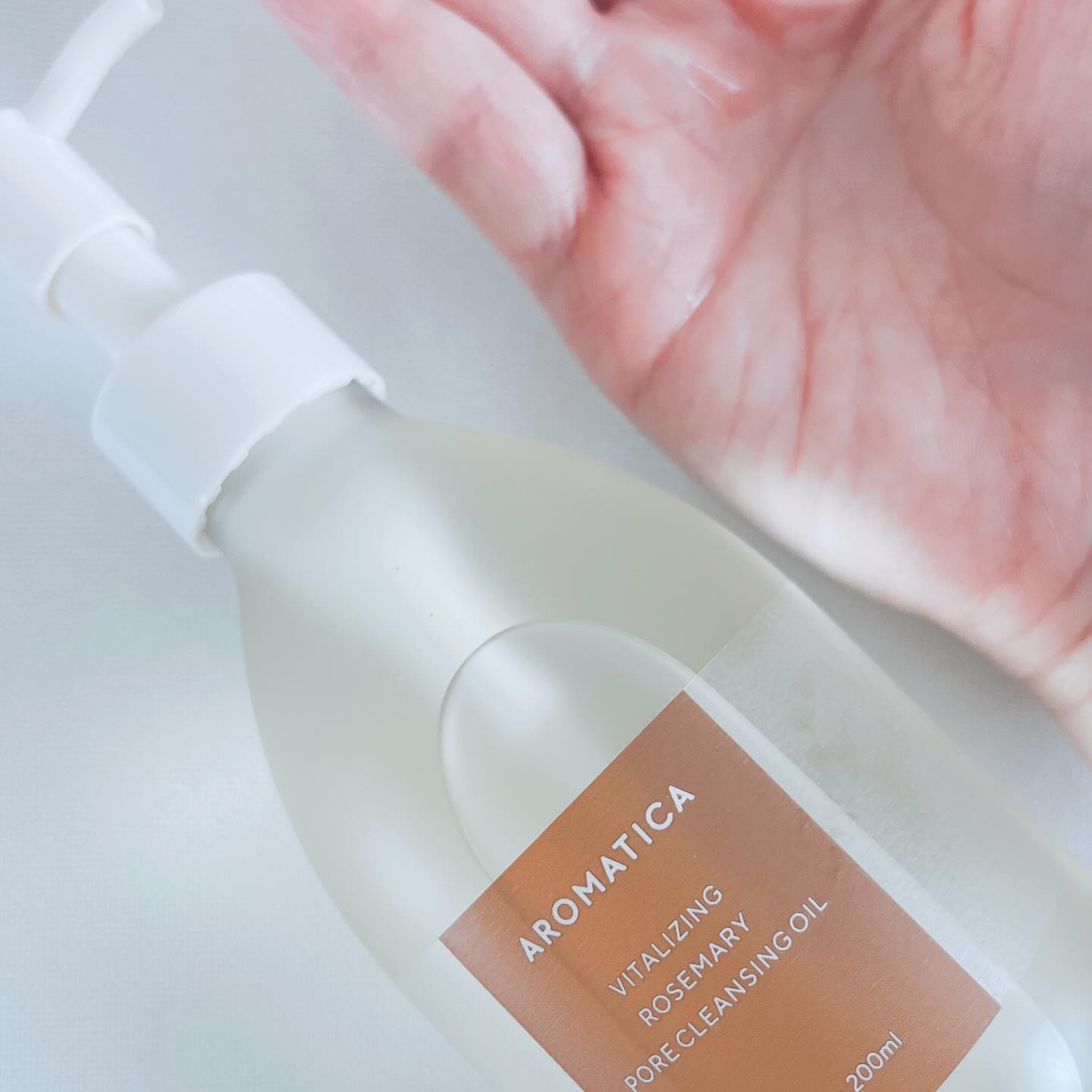 ローズマリークレンジングオイル/AROMATICA/オイルクレンジングを使ったクチコミ（2枚目）