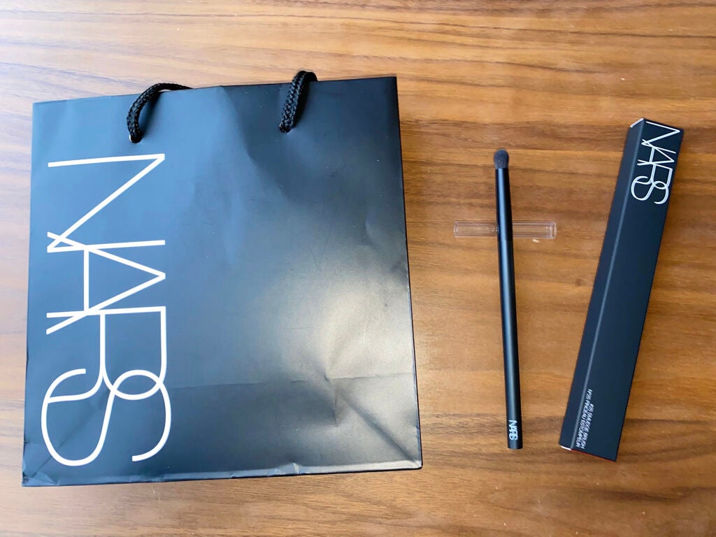 スマッジブラシ #25/NARS/メイクブラシを使ったクチコミ(2枚目)