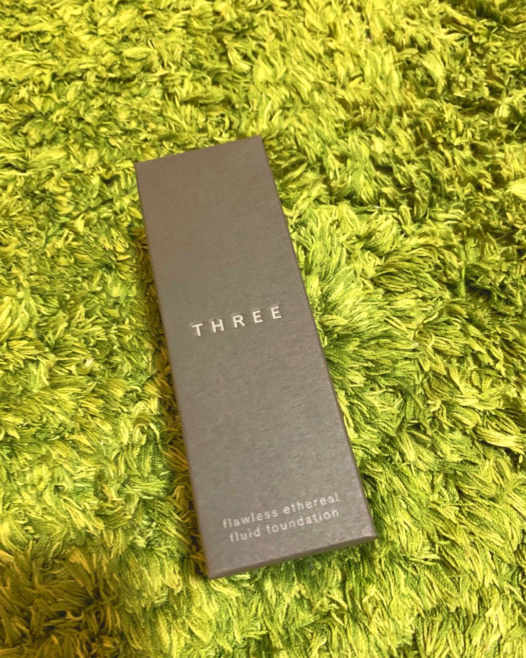 フローレスエシリアル フルイド ファンデーション/THREE/リキッドファンデーションを使ったクチコミ（1枚目）