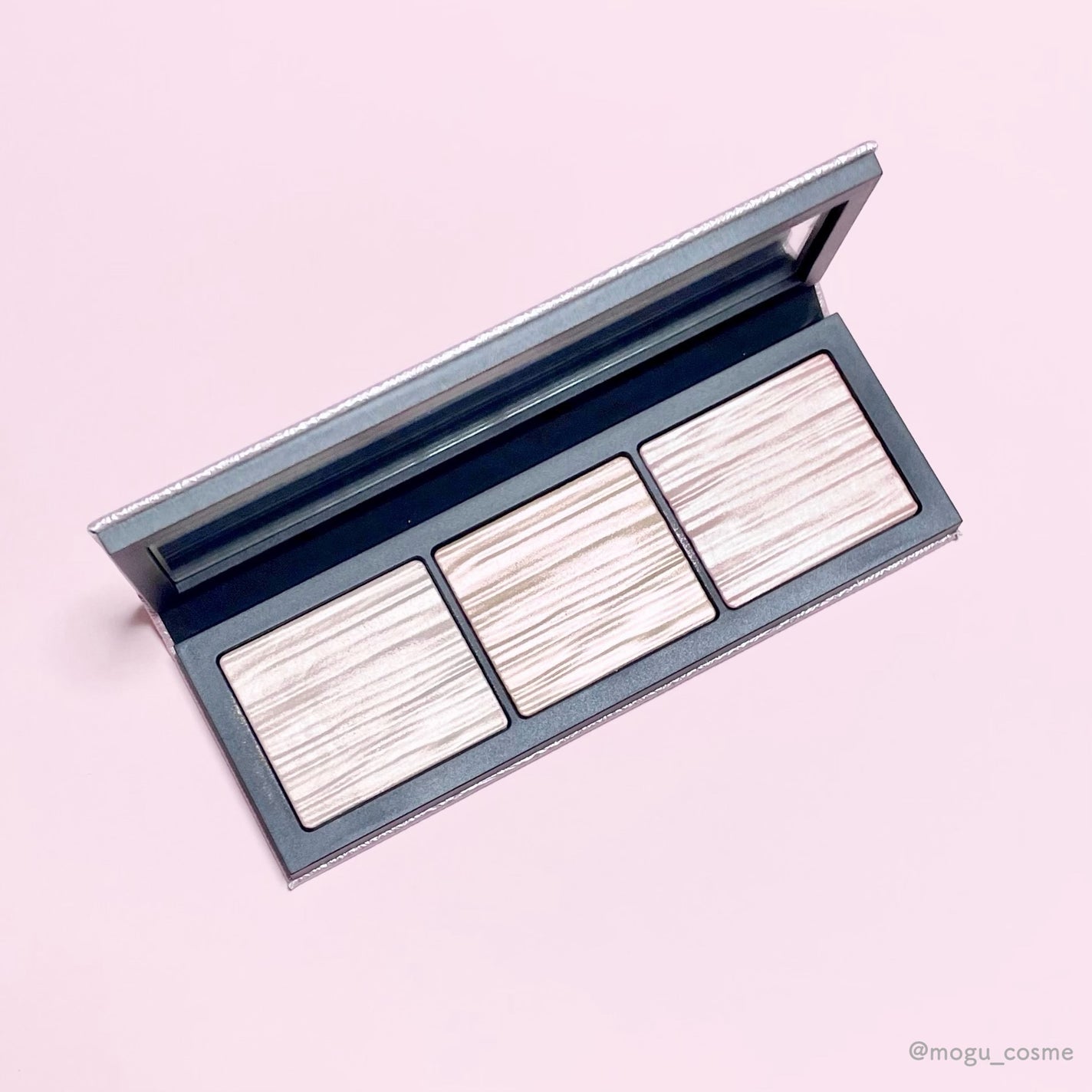 エクストラディメンションスキンフィニッシュトリオ/M・A・C/プレストパウダーを使ったクチコミ(6枚目)