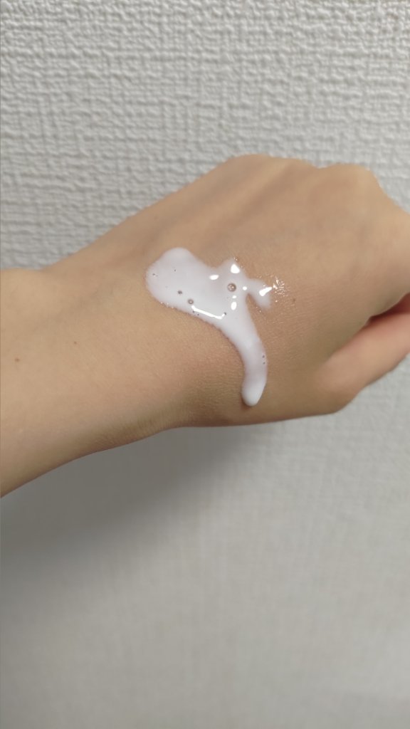 TOFUlly ミルクエマルジョン/TSUKUYOMI/乳液を使ったクチコミ（3枚目）