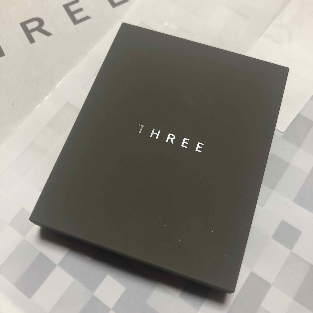 THREE シマリング グロー デュオ/THREE/クリームハイライトを使ったクチコミ（1枚目）