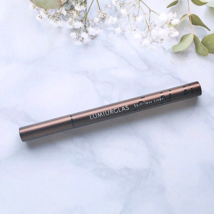 スキルレスライナー/LUMIURGLAS/リキッドアイライナーを使ったクチコミ(3枚目)