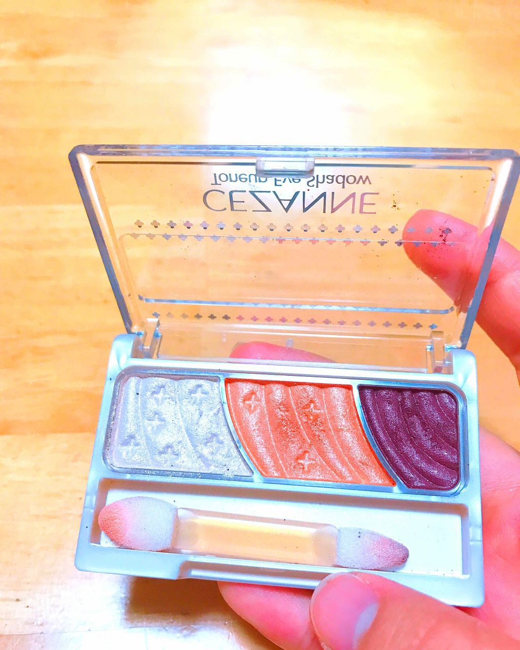 トーンアップアイシャドウ/CEZANNE/アイシャドウパレットを使ったクチコミ(2枚目)