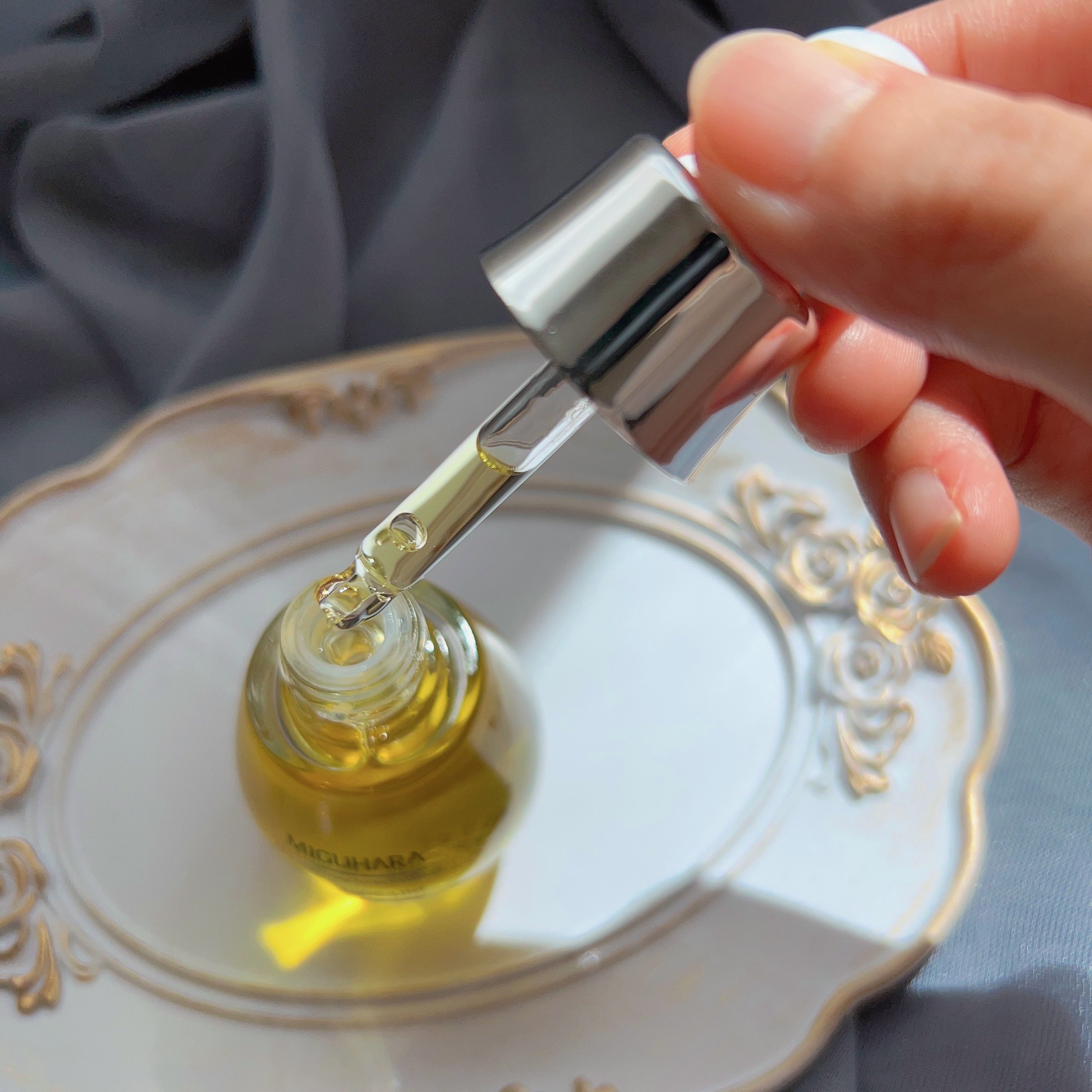 Ultra Whitening Perfect Ampoule/MIGUHARA/美容液を使ったクチコミ（2枚目）