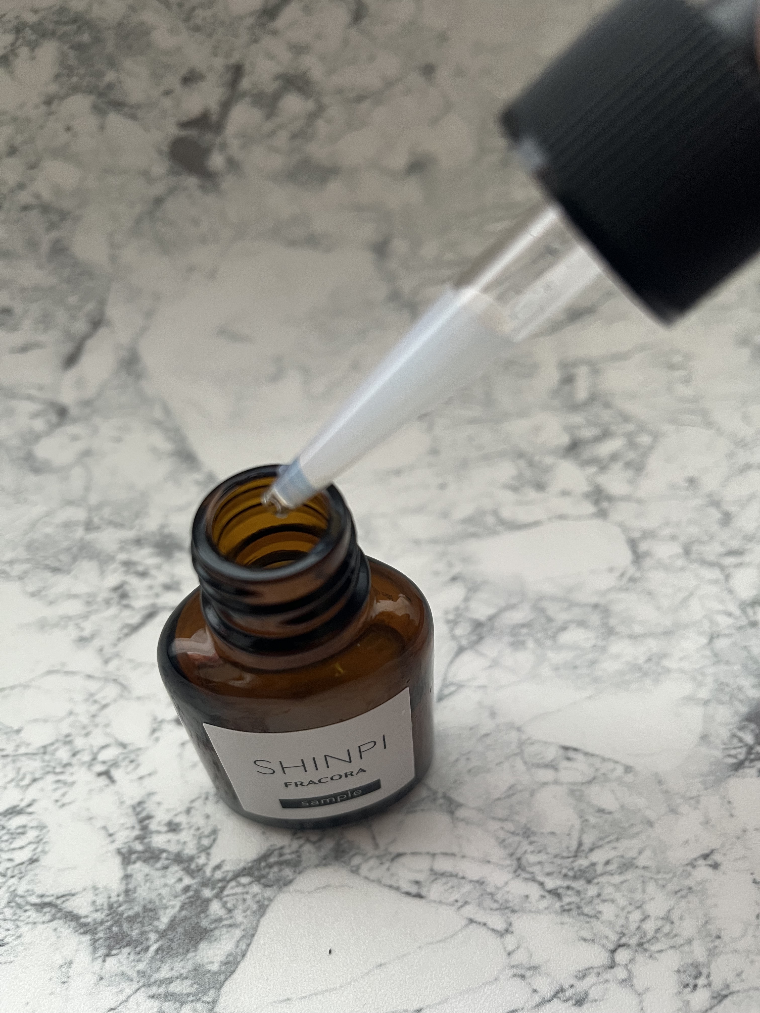 シンピ　導入美容液/fracora/美容液を使ったクチコミ（3枚目）